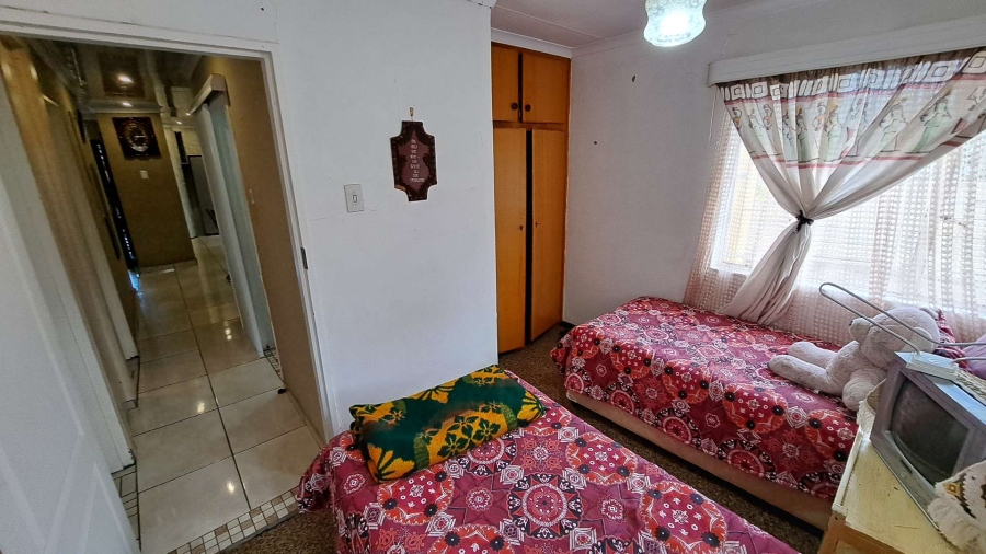 3 Bedroom Property for Sale in Lourierpark Free State